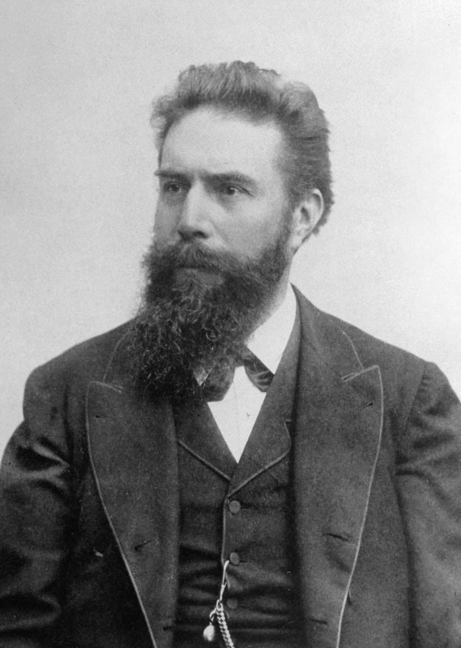 Dr Wilhelm Röntgen